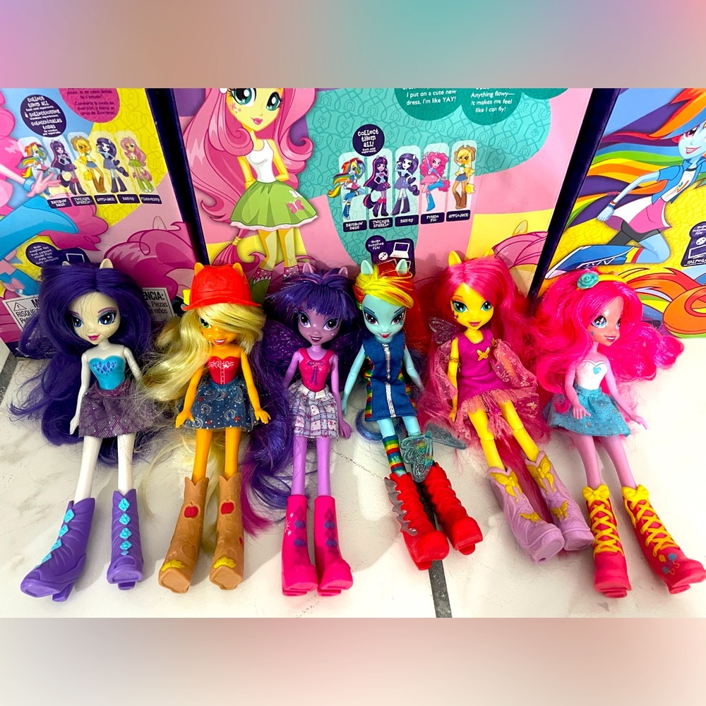 EQUESTRIA GIRLS DOLLS COLLECTION